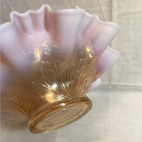 Carnival Glass Vintage Iridescent Ruffled Glass Bowl Floral Design Impressed - Picture 7 of 10